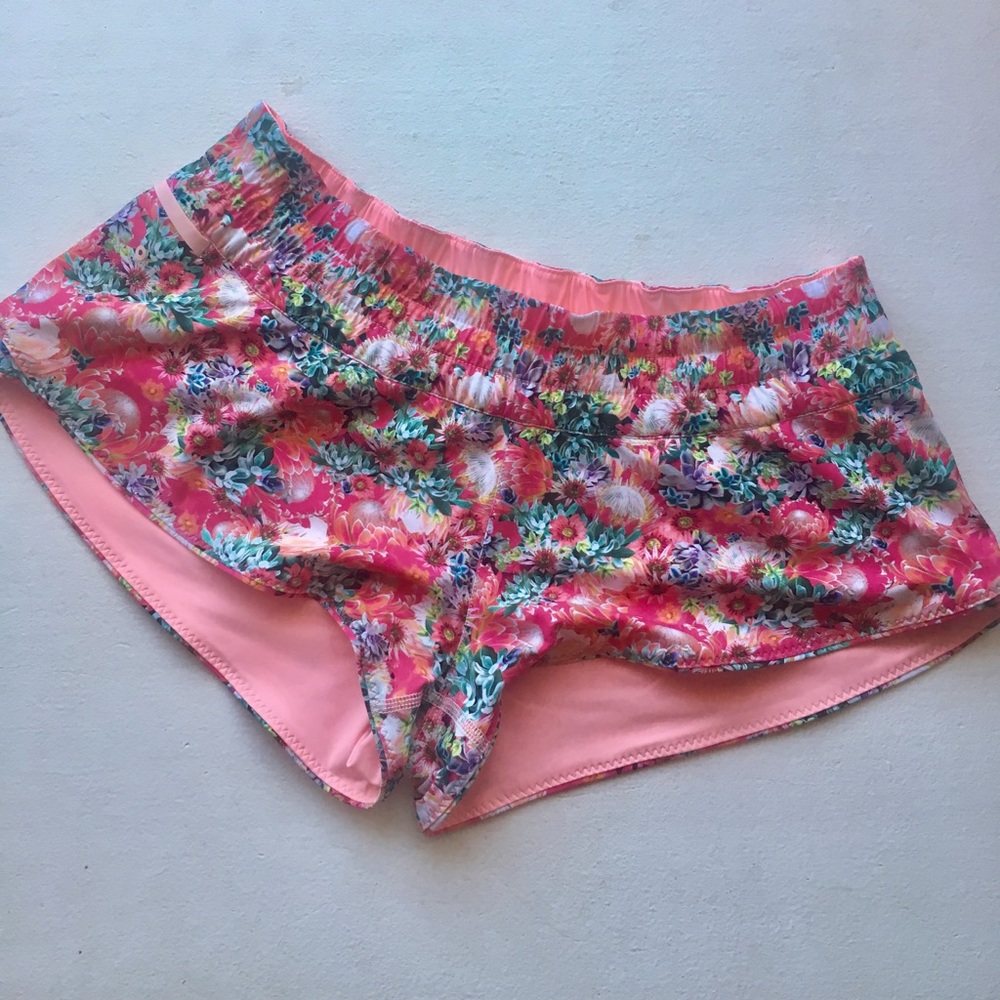 Lululemon Running Shorts Size 8